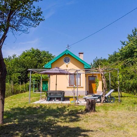 Holiday Home Milkovci Gabrovo Kültér fotó