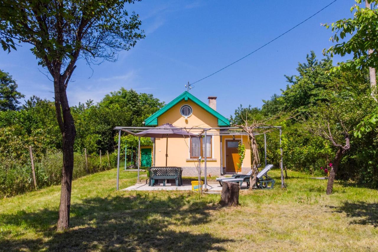 Holiday Home Milkovci Gabrovo Kültér fotó