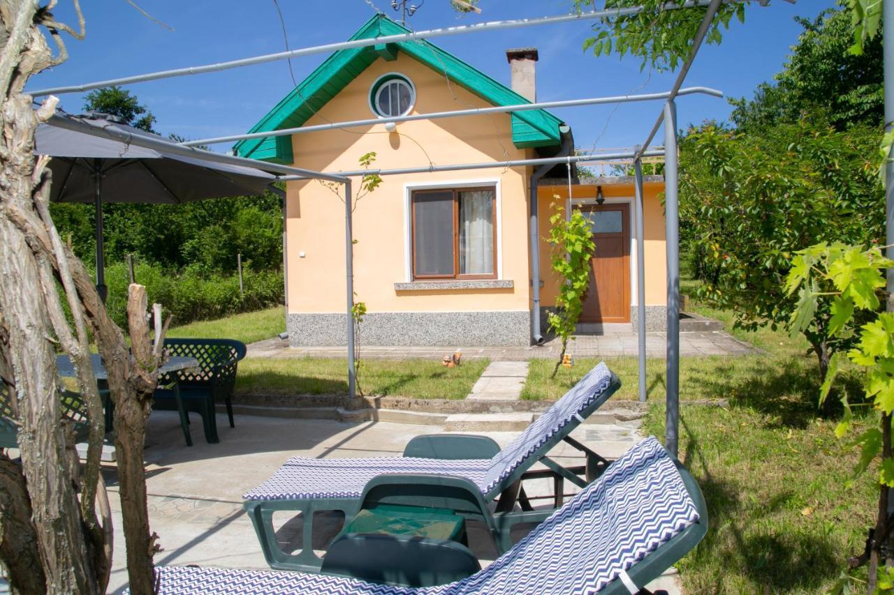 Holiday Home Milkovci Gabrovo Kültér fotó